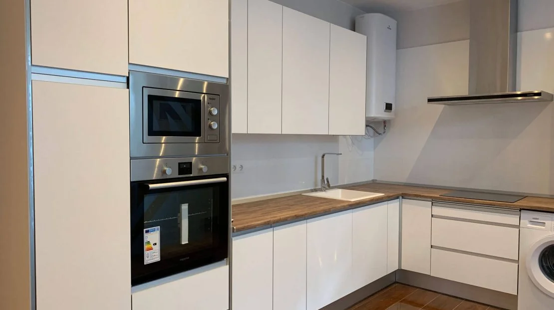 Cocina con electrodomésticos - Postas 59